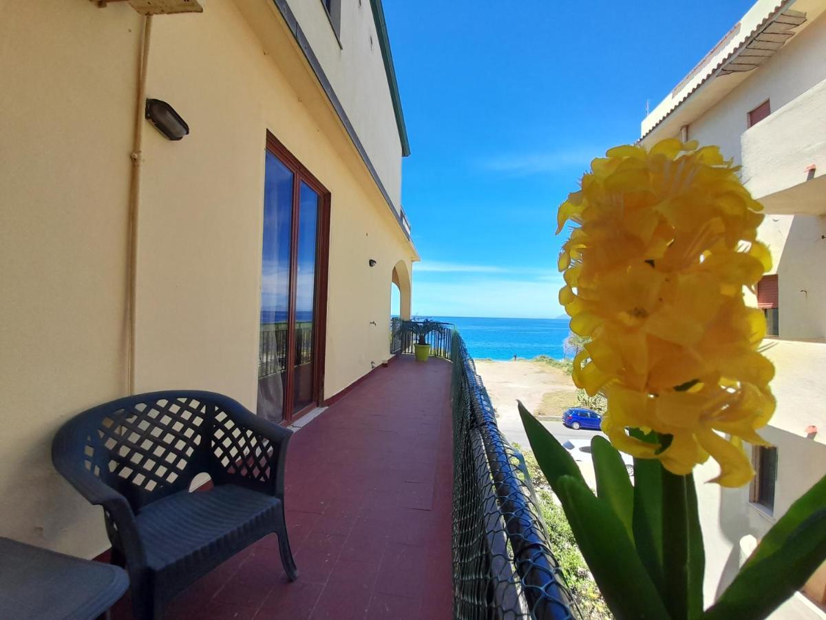 Milazzo Beach Exterior foto