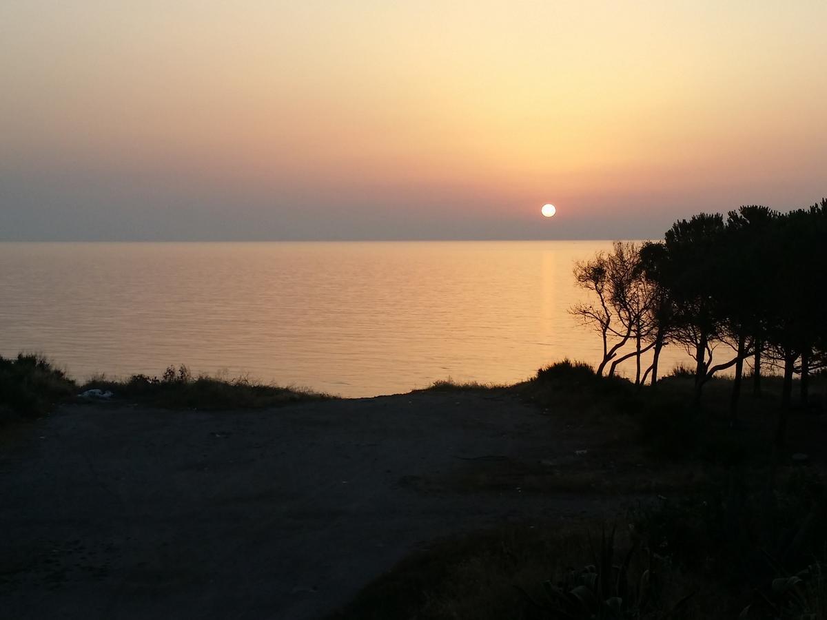 Milazzo Beach Exterior foto