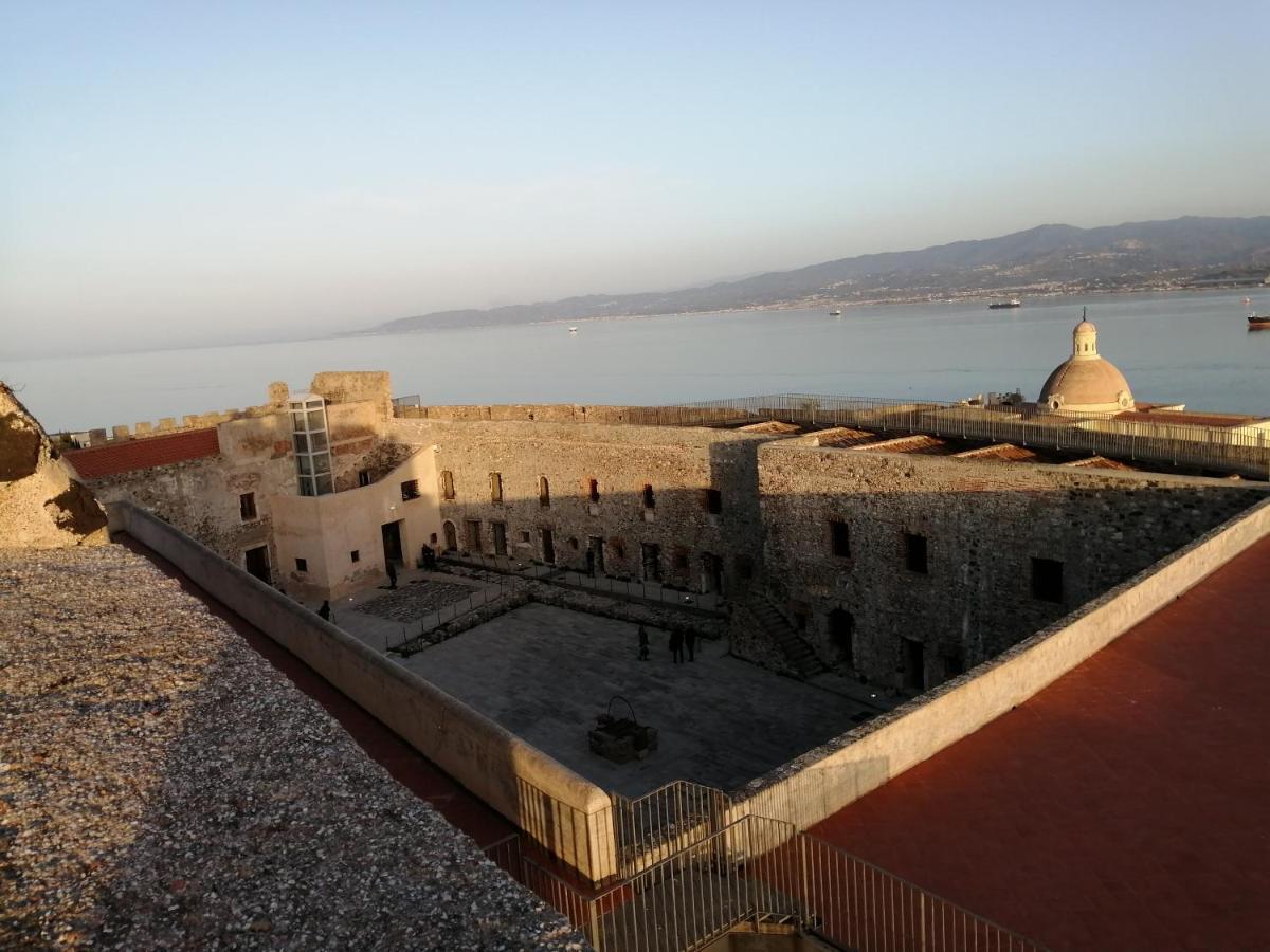 Milazzo Beach Exterior foto